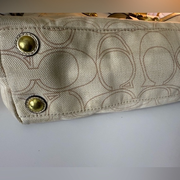 Coach Penelope Signature Cream/Gold Tote‎ Bag - Picture 7 of 10